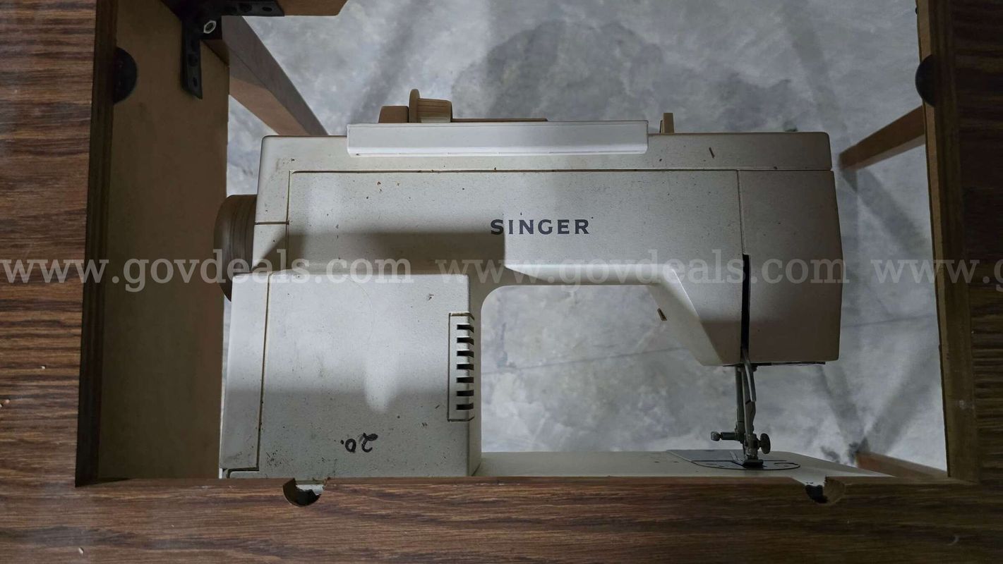 Sewing Machines (Lot of 6)