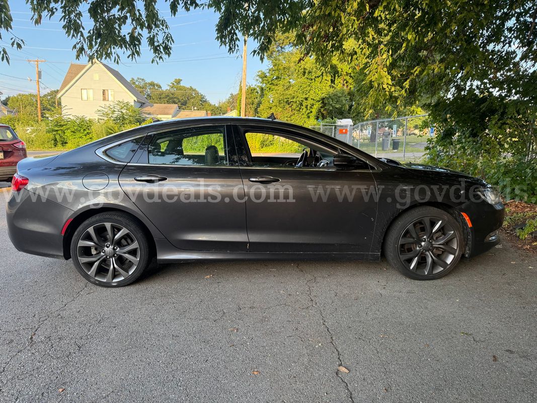 2015 Chrysler 200