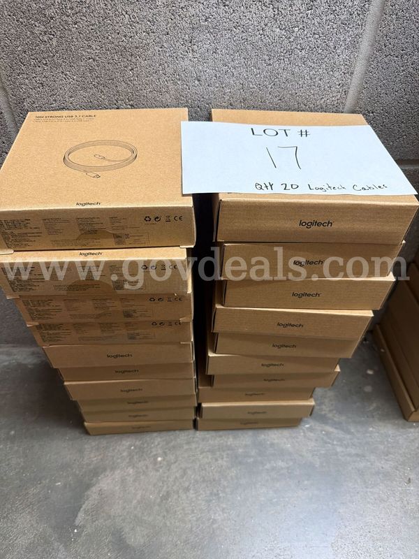 Lot of (20) Logitech 10M USB 3.1 cables