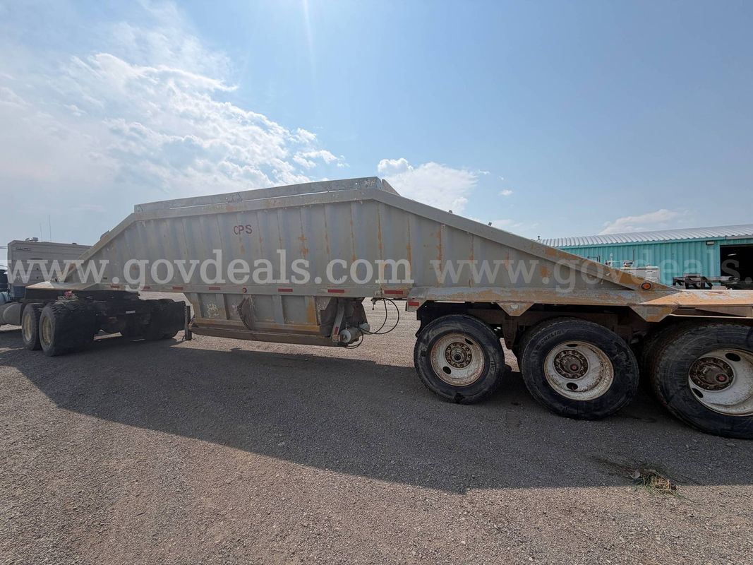 1993 CPS Tri-Axle Belly Dump Trailer – Working with Repaired Frame