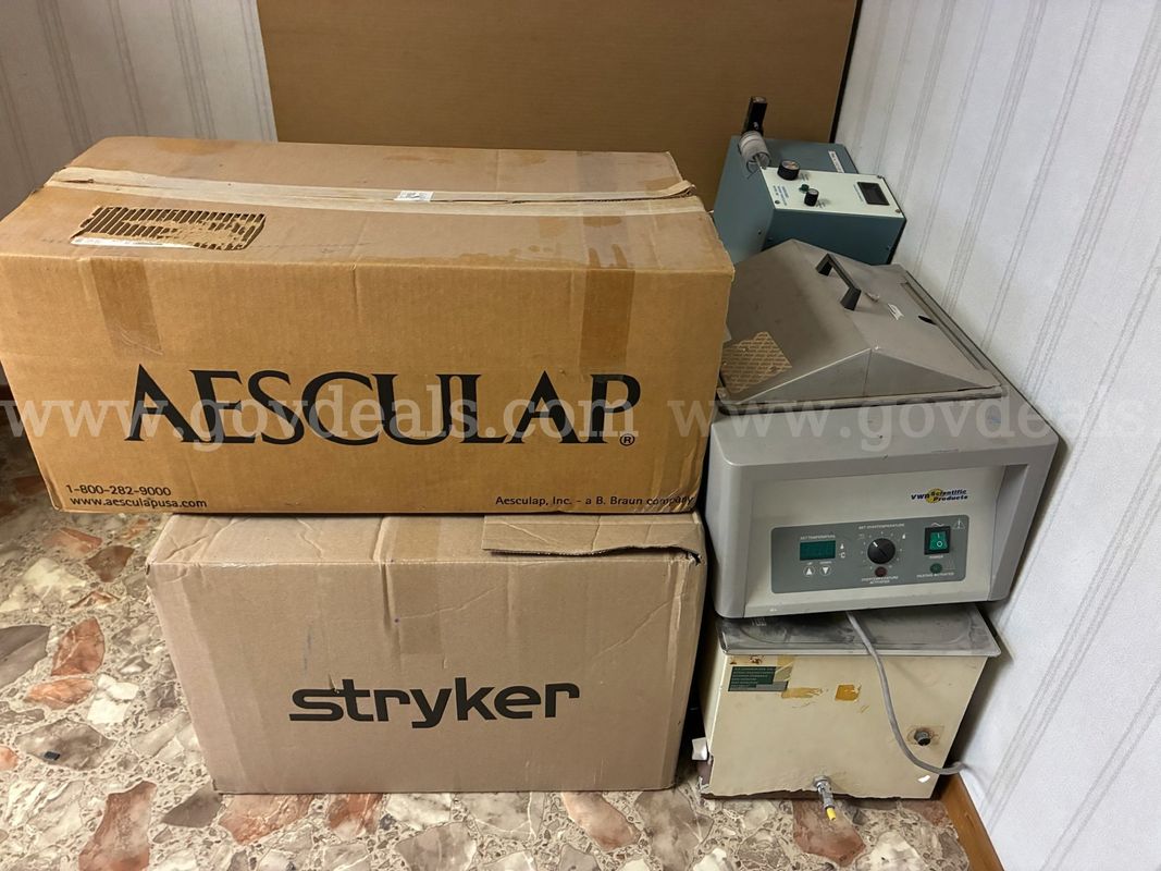 Pallet of Various Medical and Lab Electronics