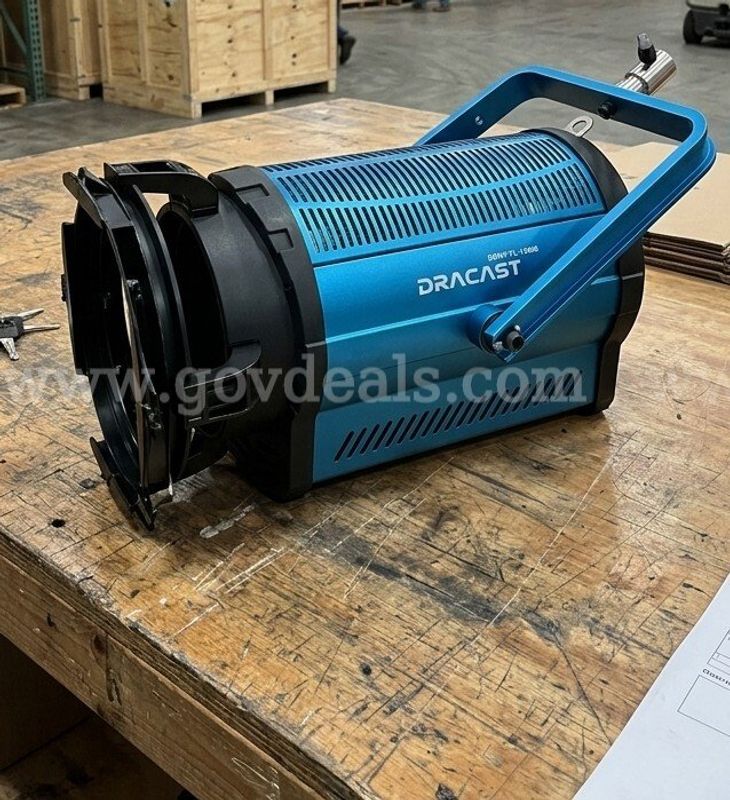 Dracast Production Light SHIPPING AVAILABLE