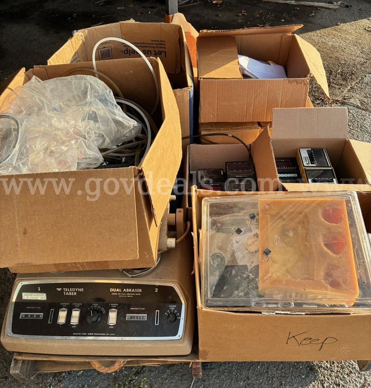 Assorted Industrial / Scientific Equipment