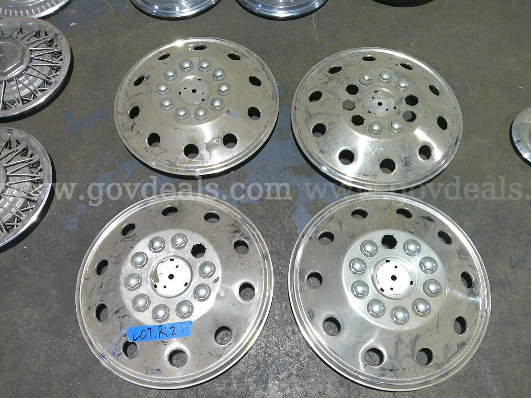 10 lug nut 20 inch Wheel covers Heavy duty truck