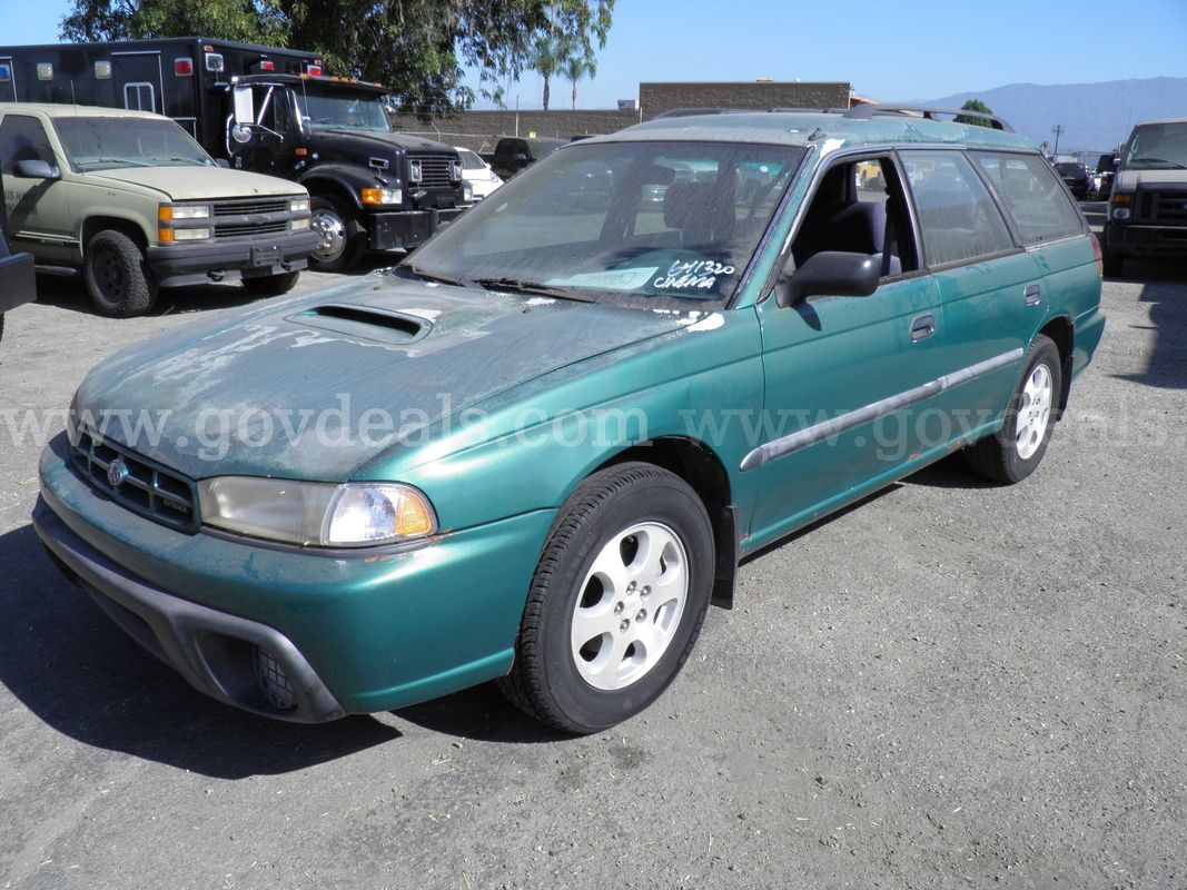 1998 Subaru Legacy Wagon (1 of 12)