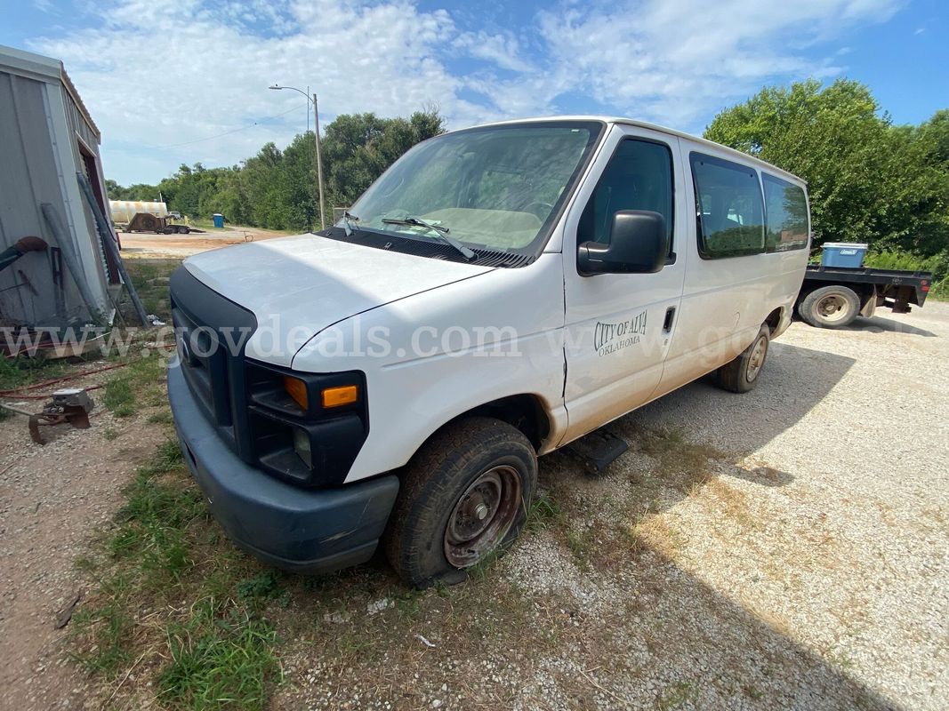 2014 Ford Econoline E-350 XL Super Duty