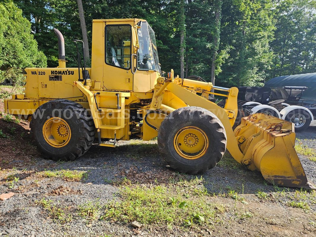 2003 Komatsu WA320-3MC Front End Wheel Loader