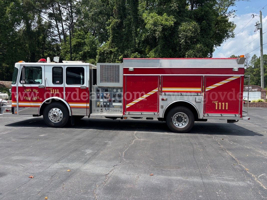 1996 Spartan Salsbury 535 520 Pumper
