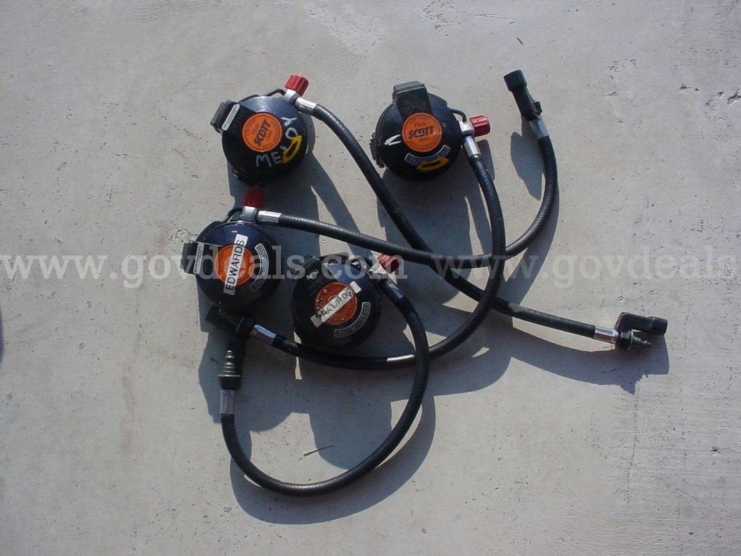 Scott EZFLO regulators with HUD
