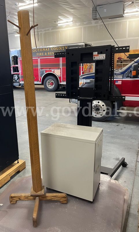 Lot of Office Furniture