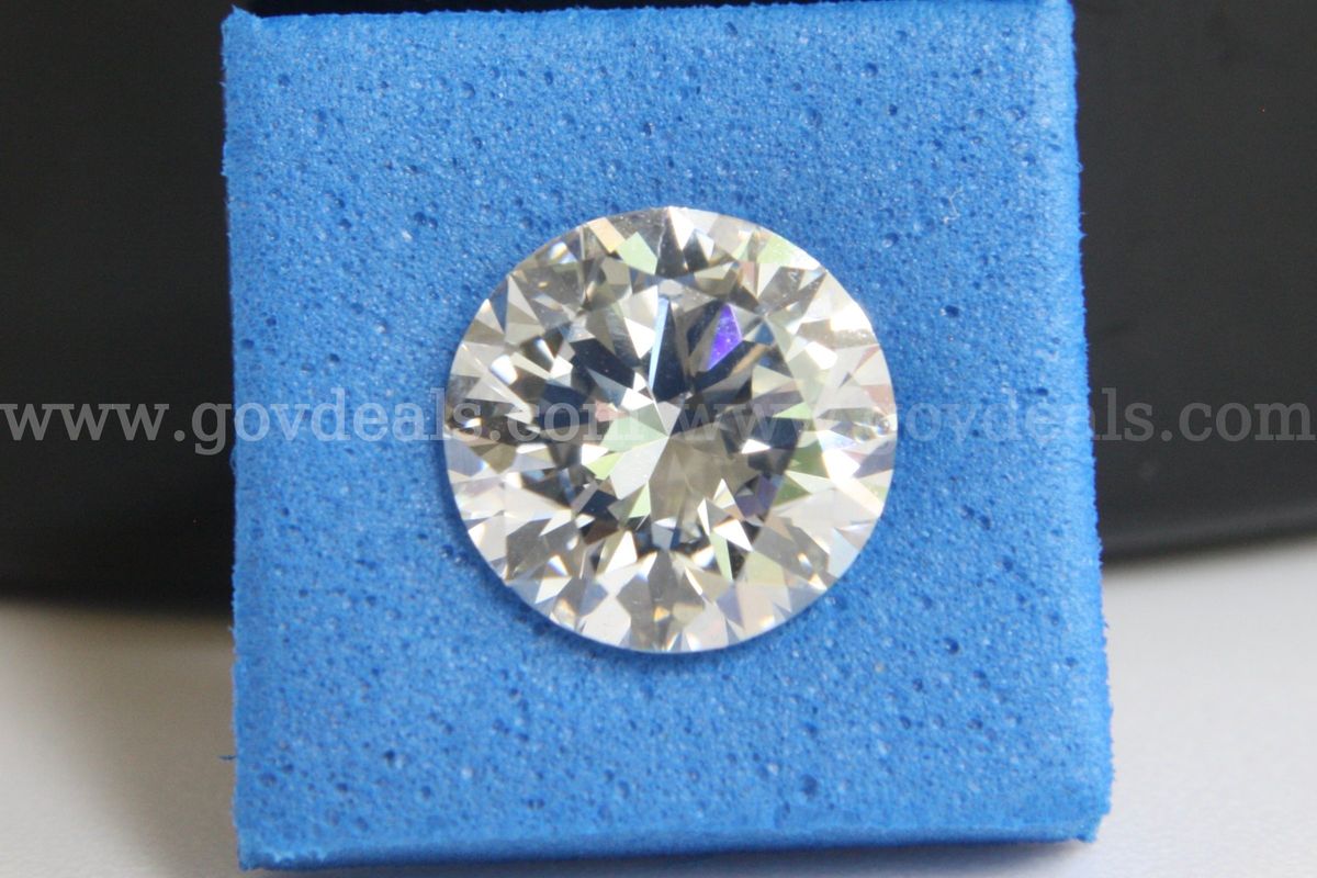 2.50 Carat Round Diamond With IGI Certificate