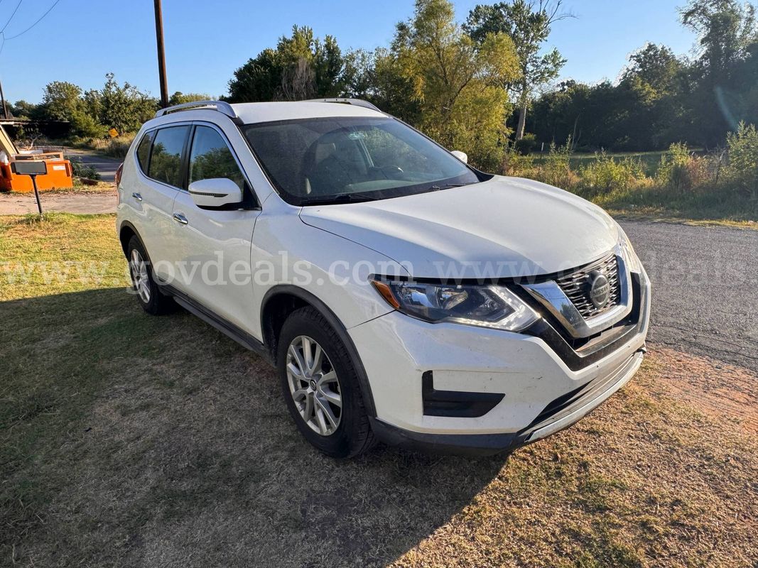 2018 Nissan Rogue SV