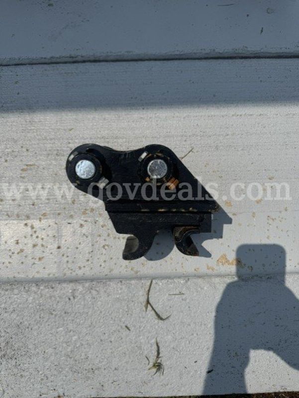 Excavator Quick Coupler, 1" Pin — Manual