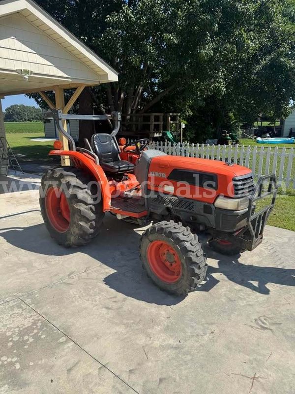 2001 Kubota L3130D 4WD HST Tractor — Everything Works