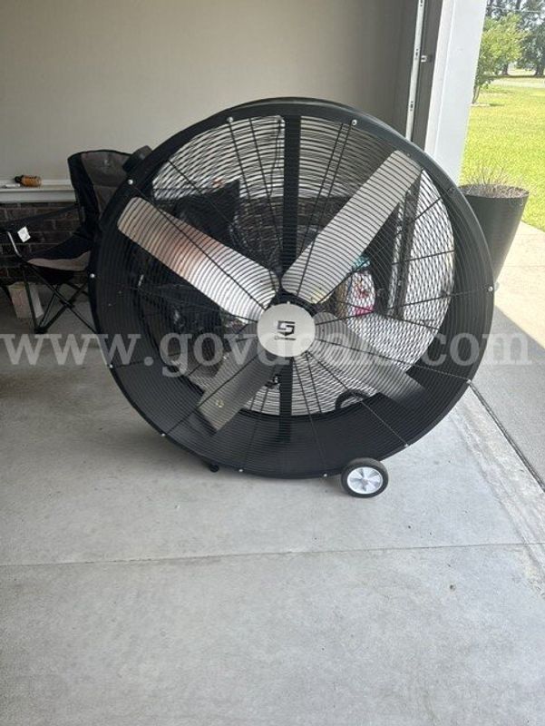 Strongway 48" Belt Drive Shop Fan — Brand New, Never Used