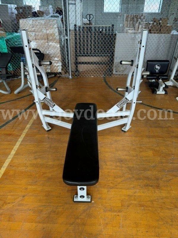 Hammer Strength Olympic Bench Press