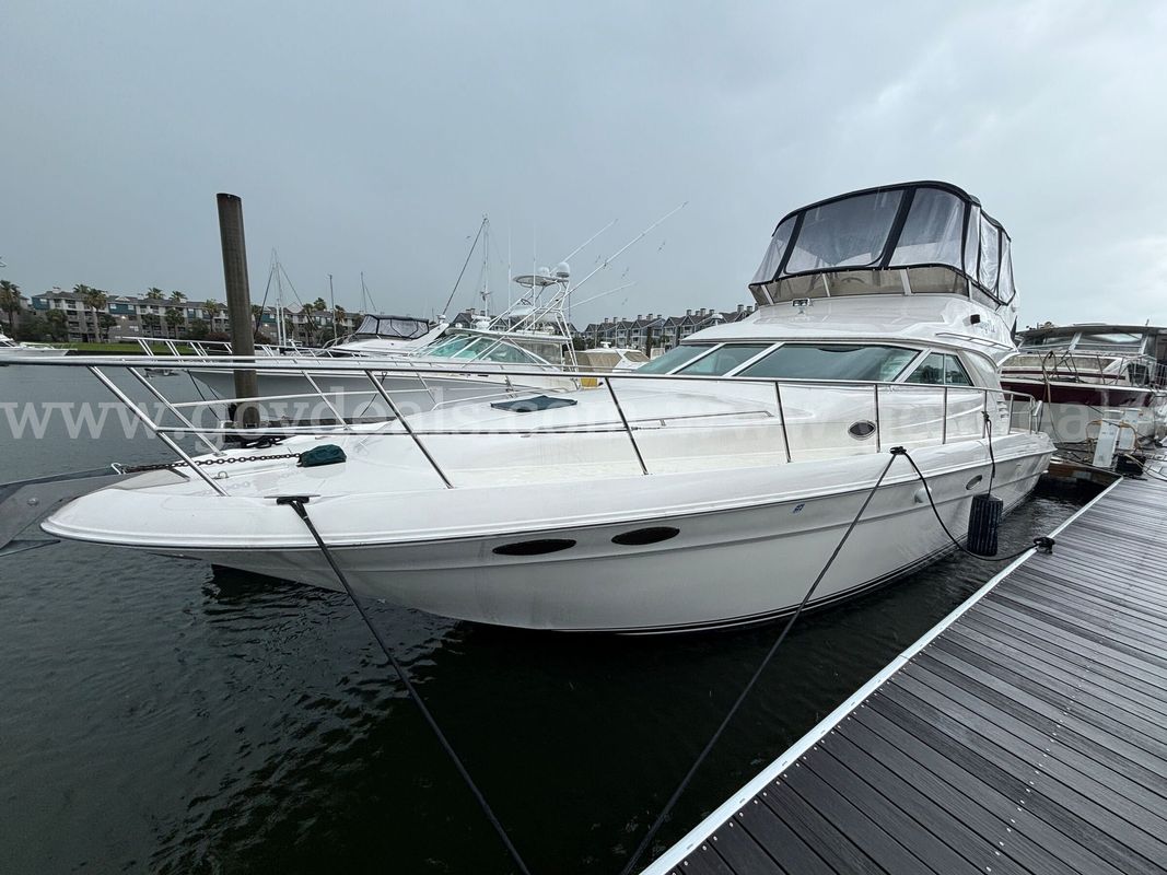 1998 Sea Ray Sundancer 400 Yacht