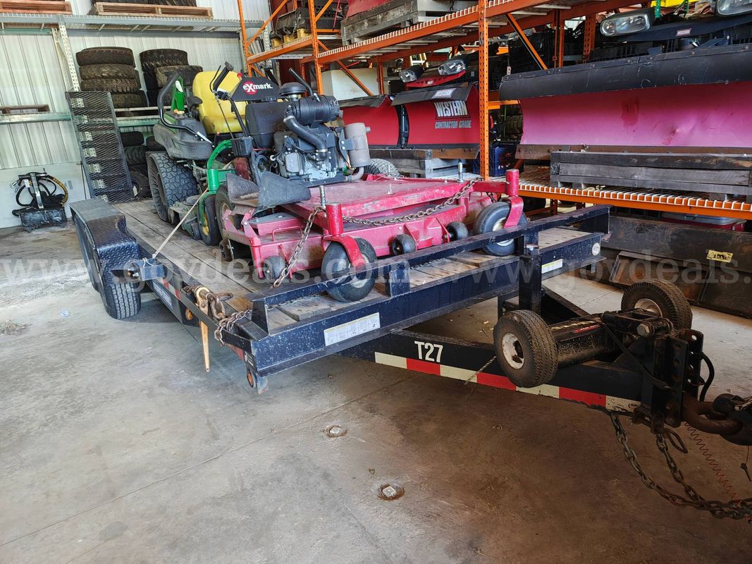 2016 Sure Trac T/A Equipment Trailer