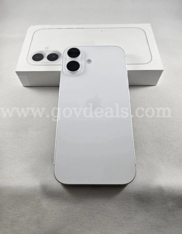 iPhone 17 256GB - in good conditions Carrier (Unlocked,) No iCloud Lock