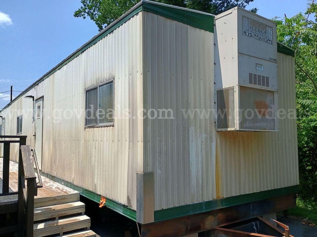 60FT Portable Office, Trailer Mounted, 12FT Width, 1998 Miller Building Systems 6012 Trailer