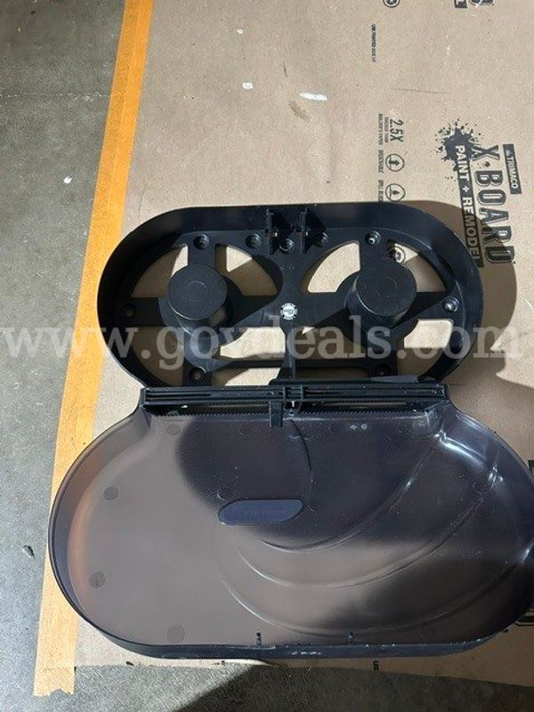 San Jamar Double Toilet Paper Holder