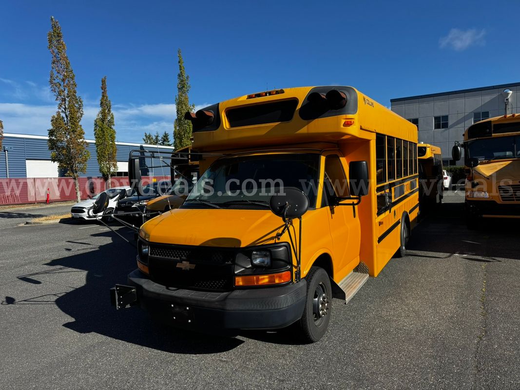 2008 Chevrolet Express Collins Grand Bantam School Bus