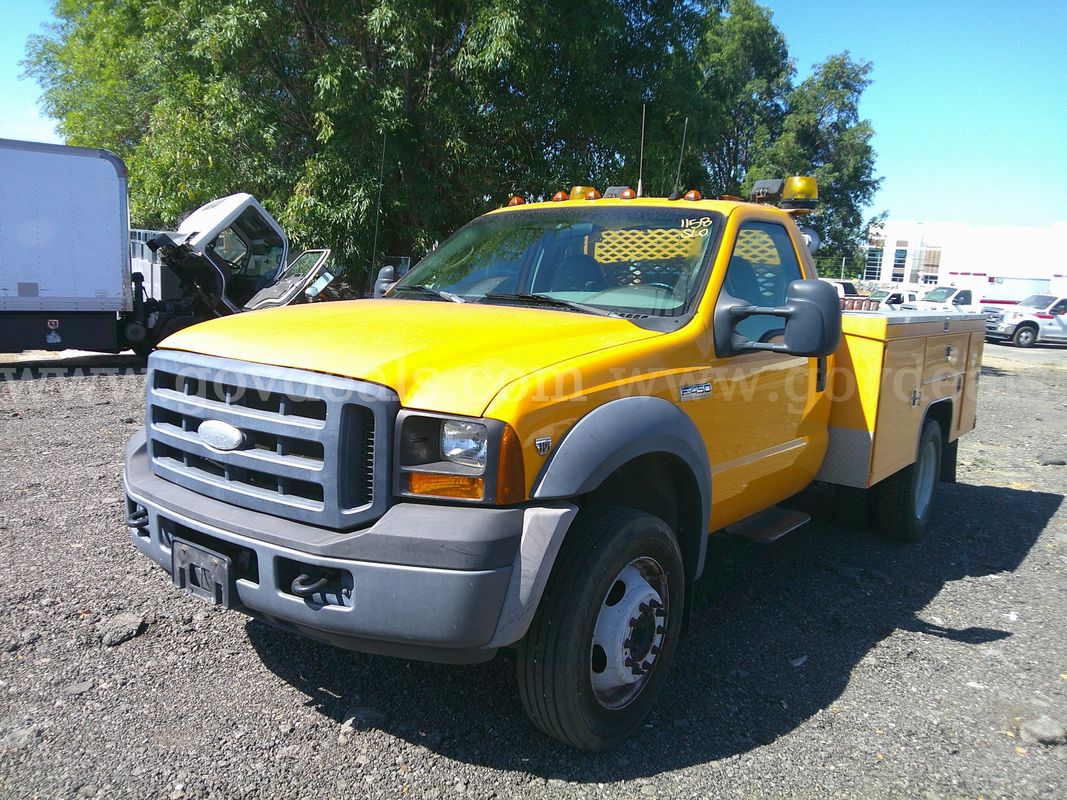 2007 Ford F-450 SD Regular Cab 2WD DRW