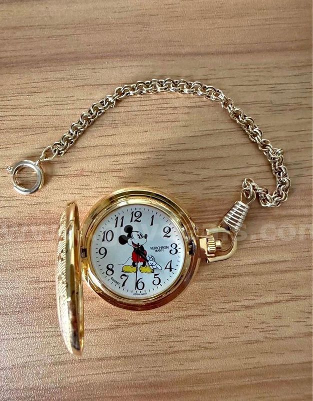Vintage Mickey Mouse Pocket Watch – Classic Quartz Timepiece with Chain to Ship