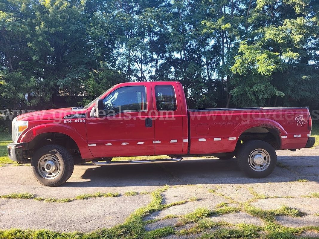 2015 Ford F-250 SD XL SuperCab 4WD
