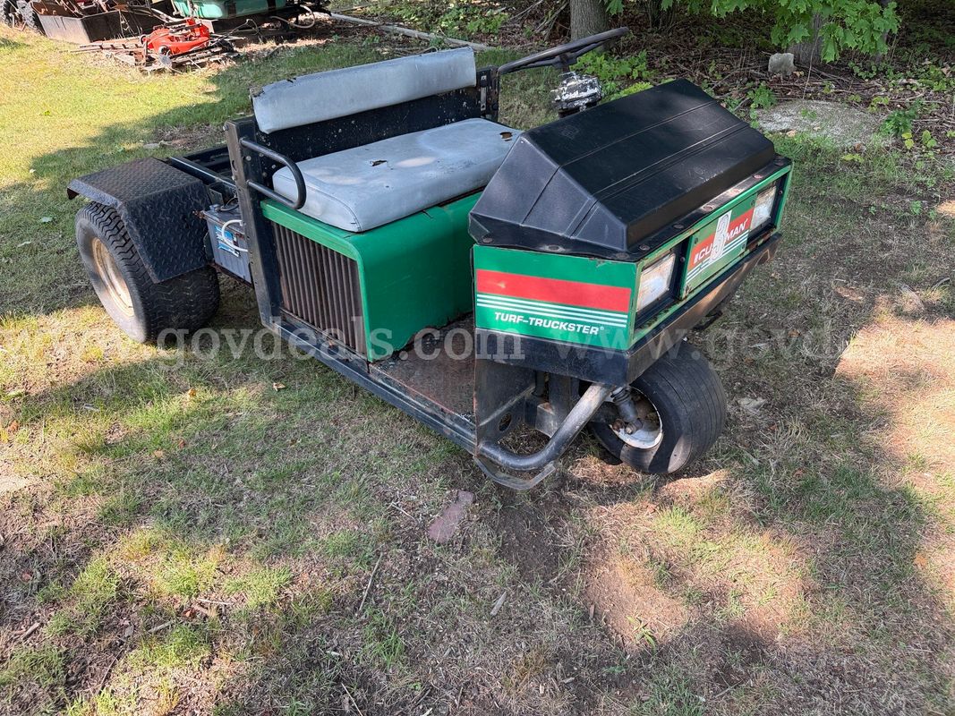 Cushman Turf Truckster Golf Utility Cart, w/PTO & Hydraulics