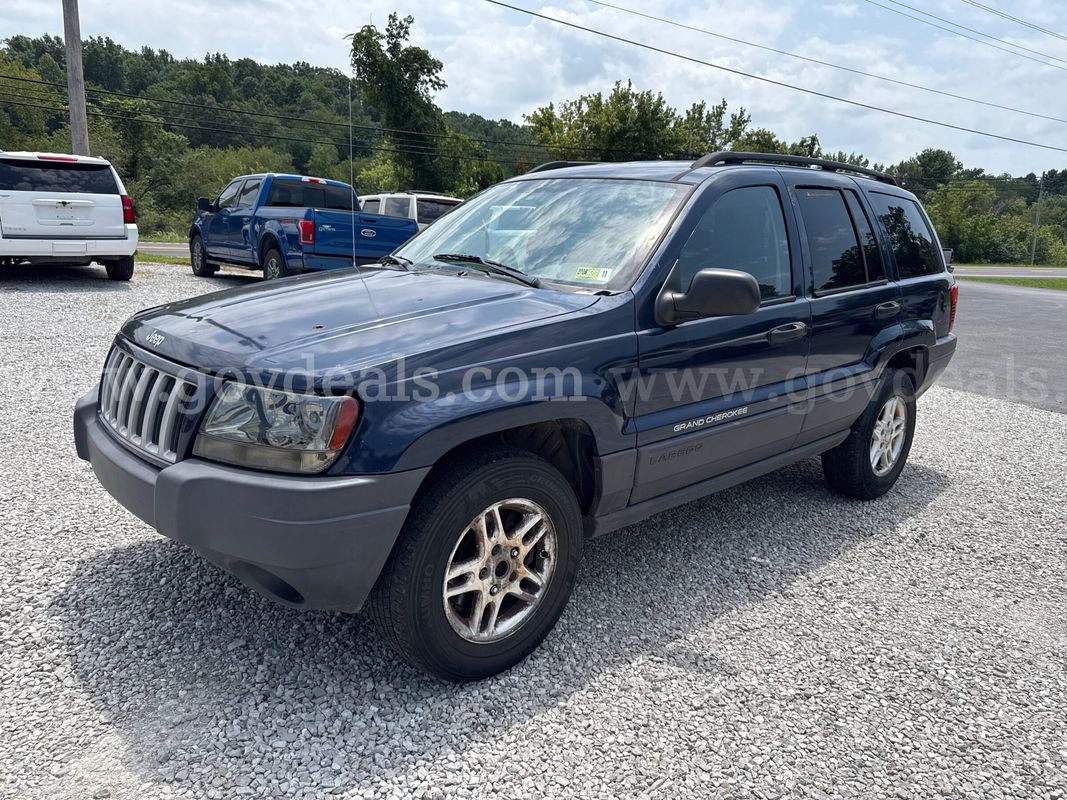 2004 Jeep Grand Cherokee Laredo 4WD