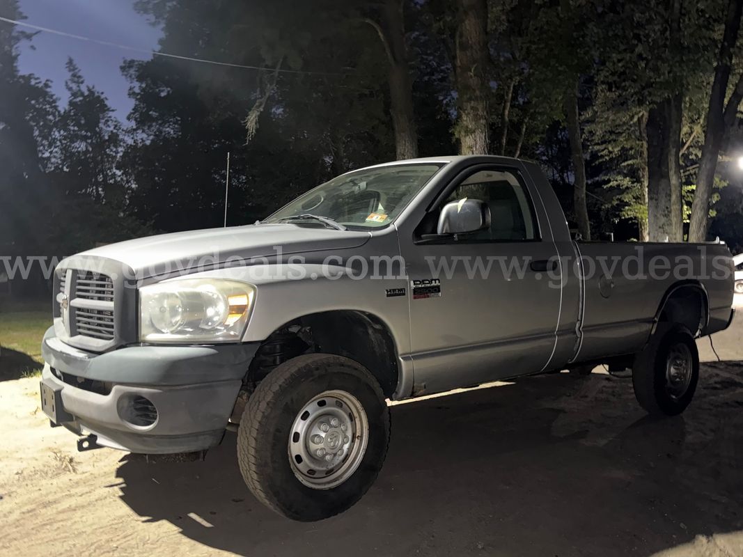 2009 Dodge Ram 2500 ST 4WD