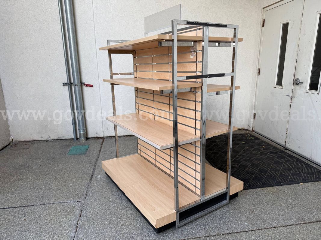 Heavy Duty Display Shelf (mobile - on wheels)