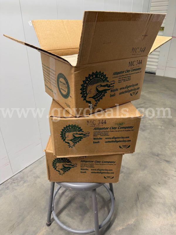 White stoneware clay (3 boxes) 50 lbs each