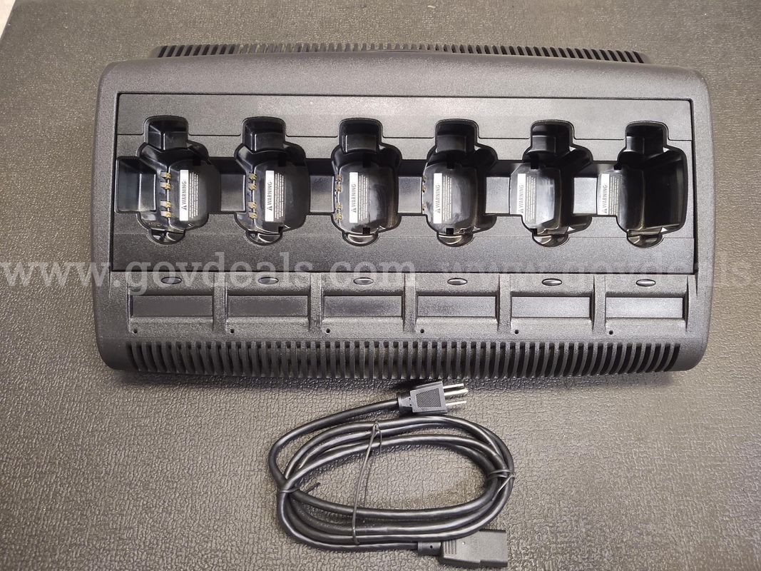 Motorola NNTN7064B Impres 6-Way Multi-radio gang Charger for APX portables