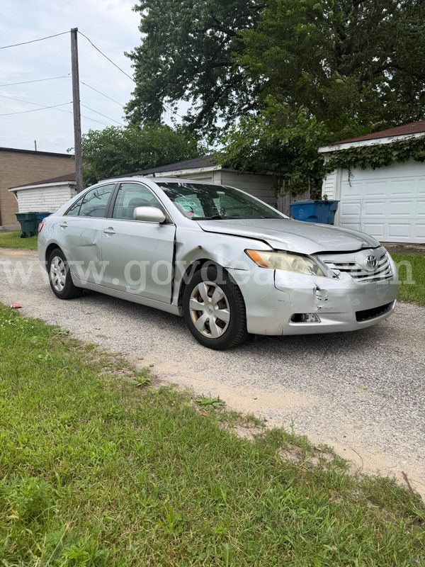 2009 Toyota Camry SE 5-Spd MT