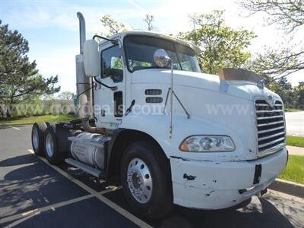 2007 Mack CXN613