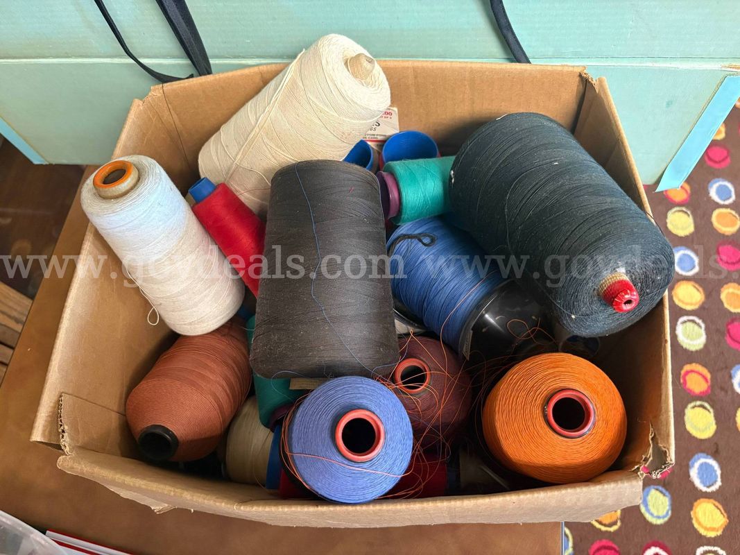 Assorted Thread Spools