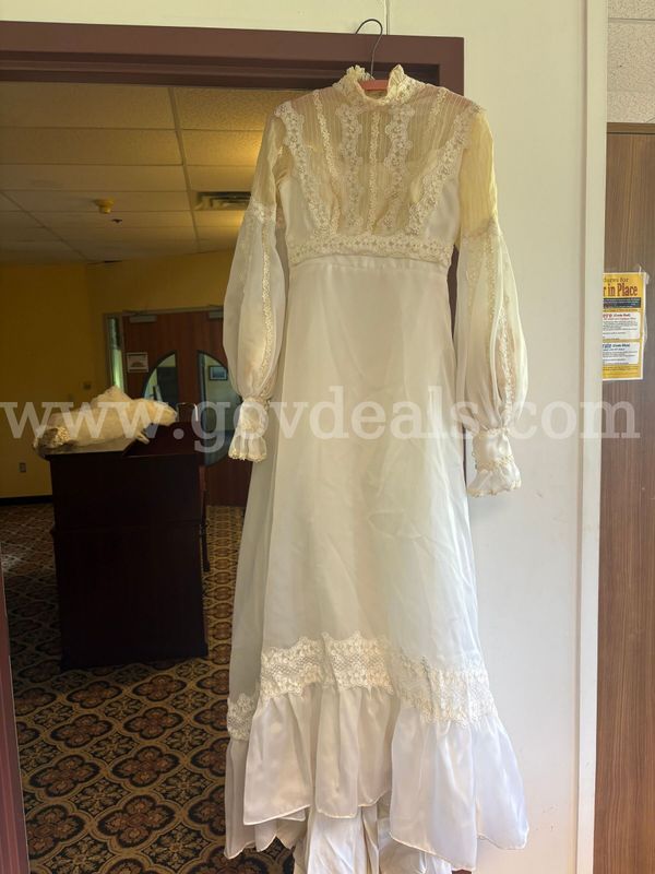 Vintage Wedding Dress