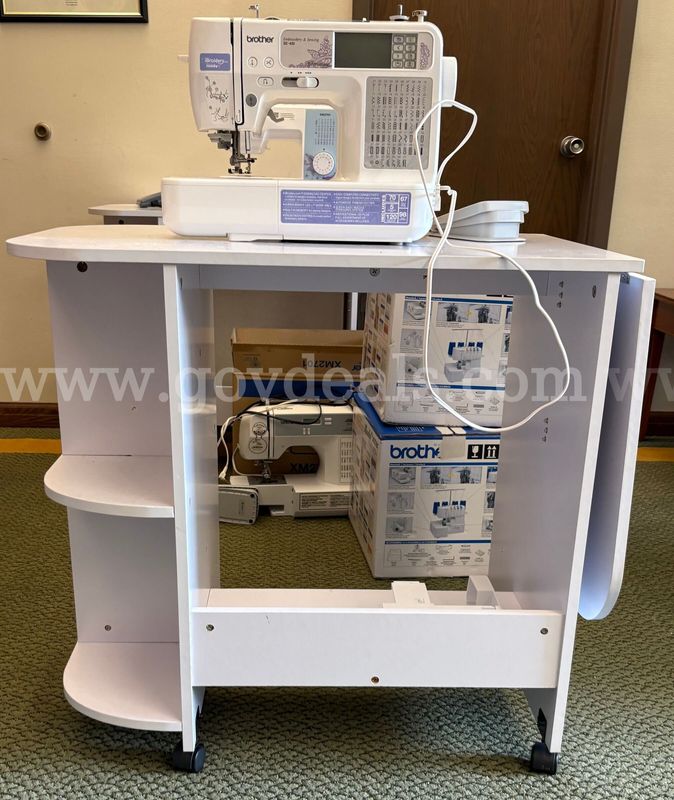 Brother Sewing Machine with Table