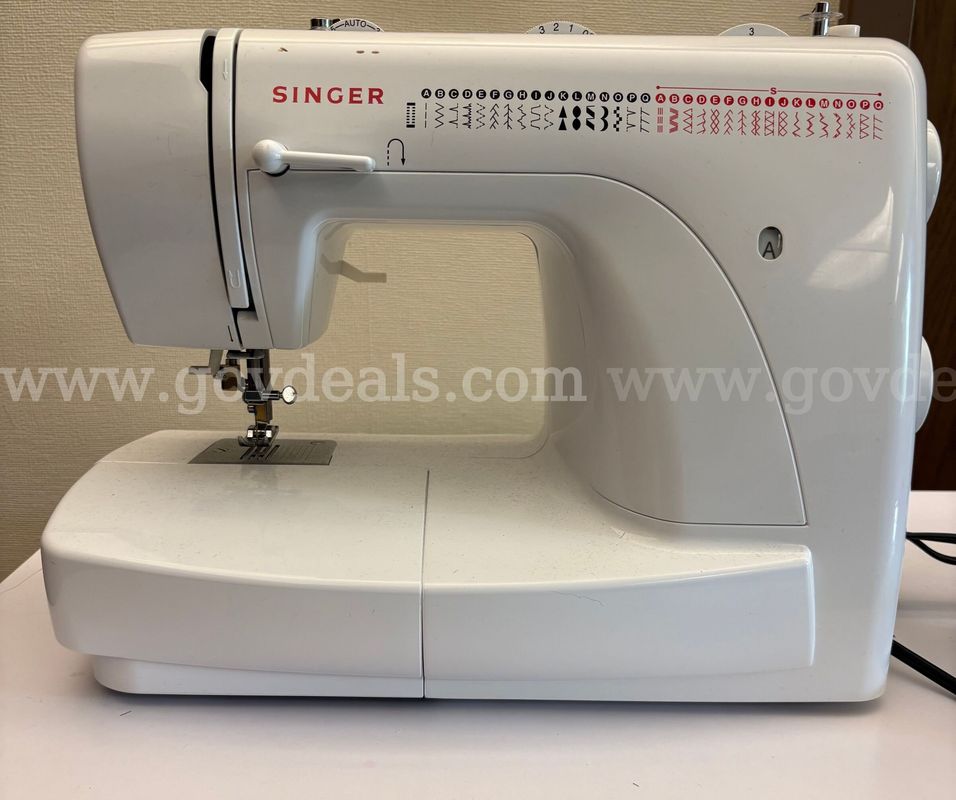 Singer Sewing Machine with Table