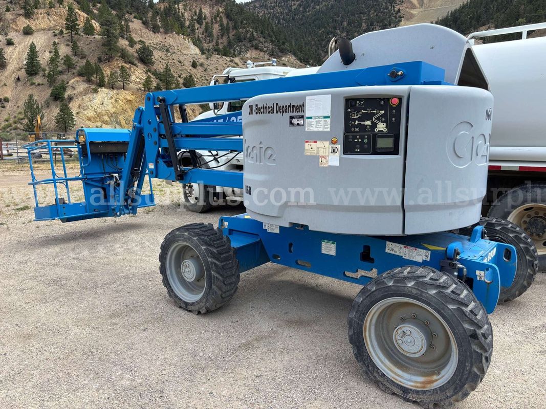 Genie Z-45/25J RT, diesel articulated boom lift