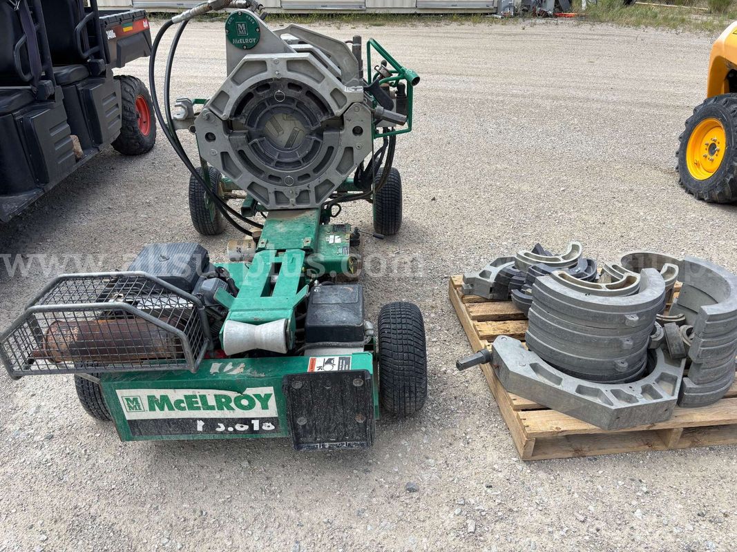 McElroy No.28, hydraulic pipe-fusion machine, with assorted reduction inserts