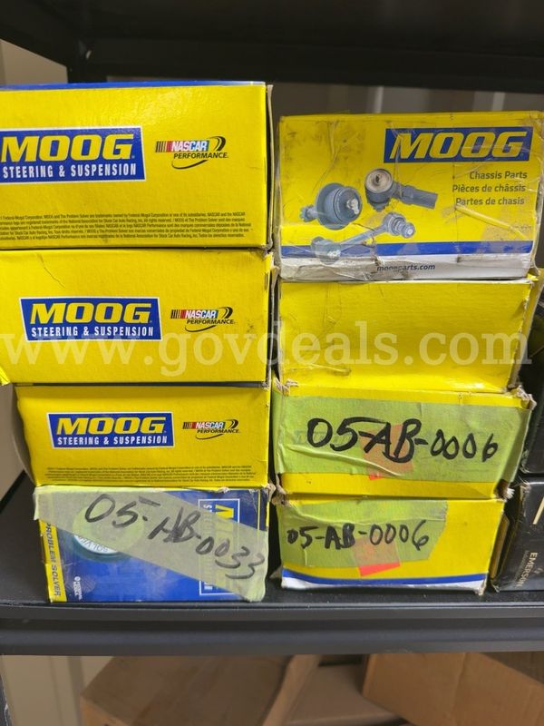 Lot of 8 MOOG Steering & Suspension Chassis Parts – New Old Stock