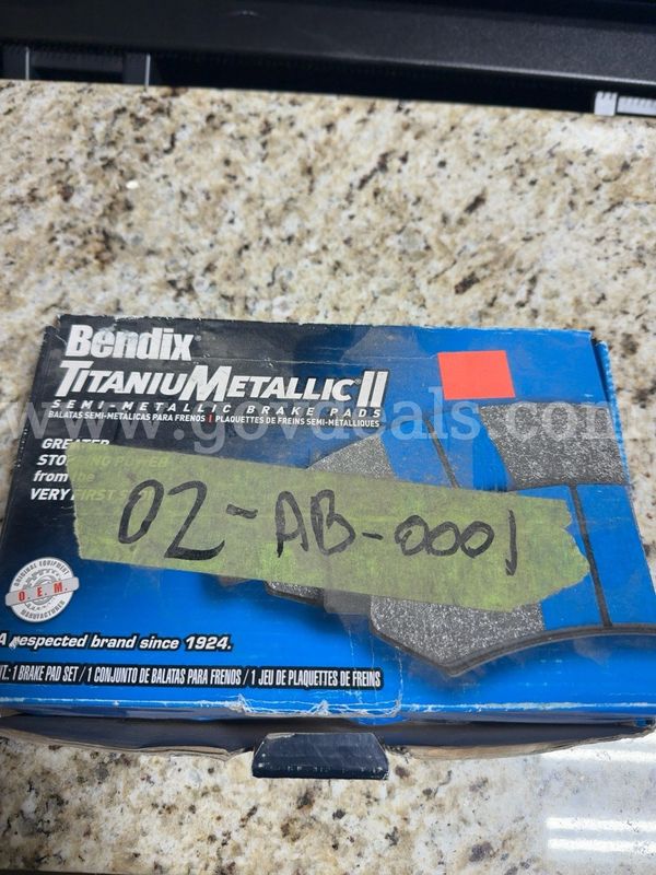 Bendix TitaniuMetallic II brake pads box + actual pad set