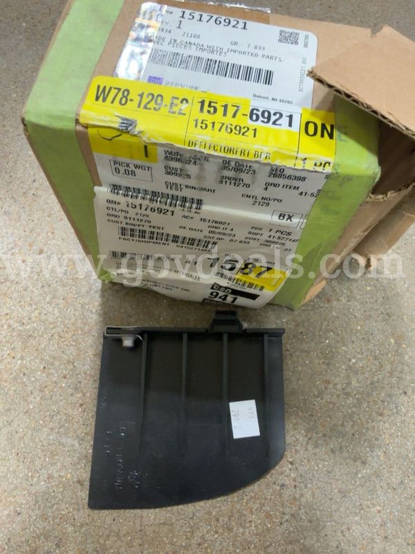 GM Genuine 15176921 Front Bumper Fascia Air Deflector – New OEM
