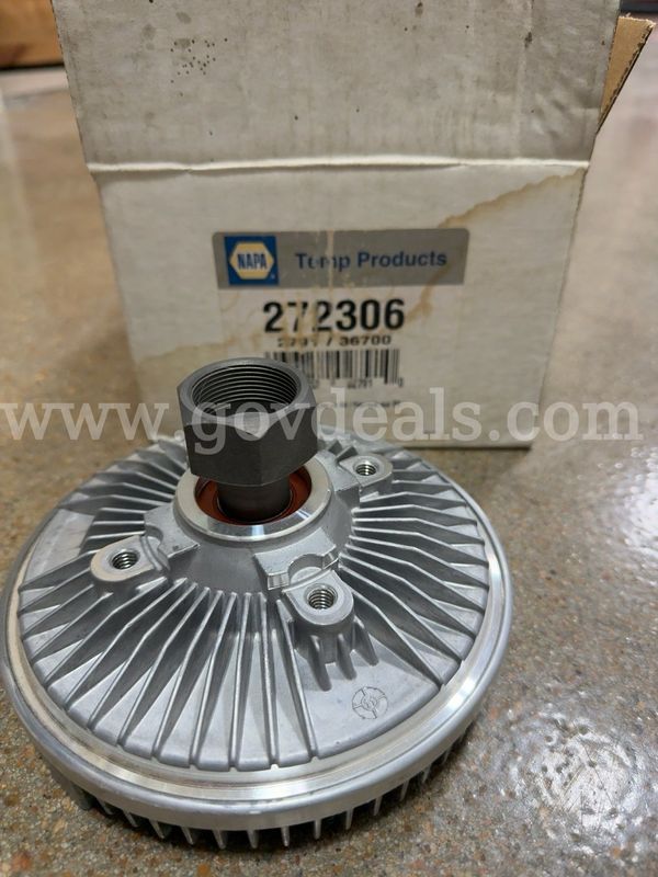 Lot of 5 NAPA Temp Products – 4 Fan Clutches & A/C Accumulator – New Surplus