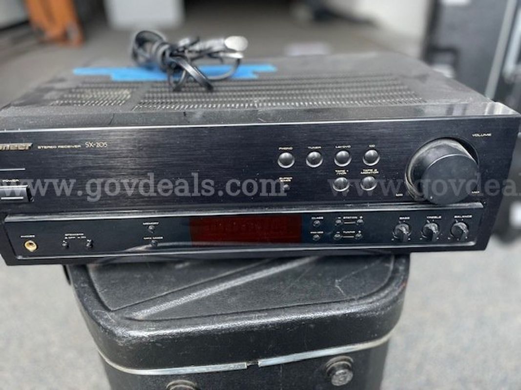 Stereo Reciever
