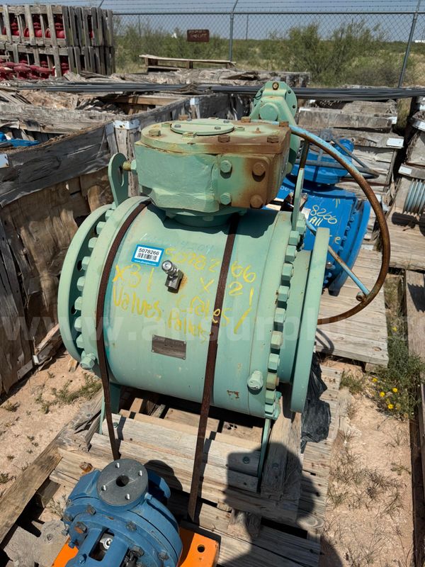 Valves, 3 Piece Trunnion Mounted Ball Valves, 14in 150# A105/A350LF2, RFFE, Gear Operated, Global, Kace and PBV, Qty 31