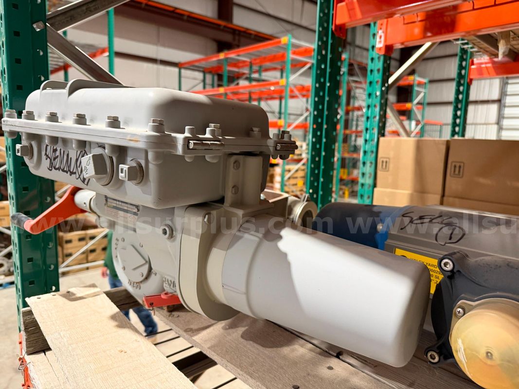 Ball Valves, 2in - 4in, CL 150, 300, 600, SS & CS, with Actuators, Qty 33ea